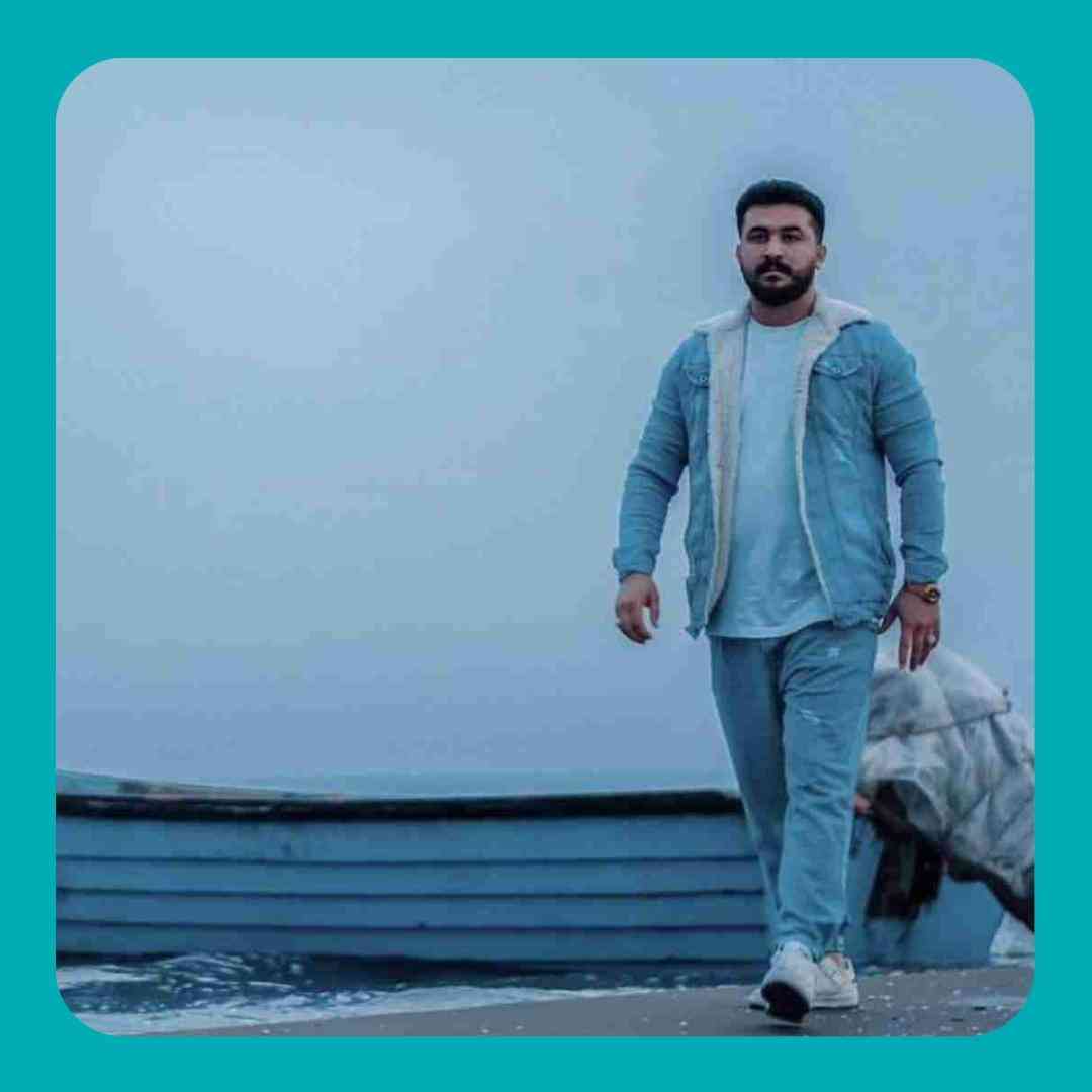 رضا کرمی تارا ﺑﻴﺰارم از ﺗﻮ و ﻫﺮﻛﺴﻰ ﻛﻪ ﻫﻢ اﺳﻢ ﺗﻮعه