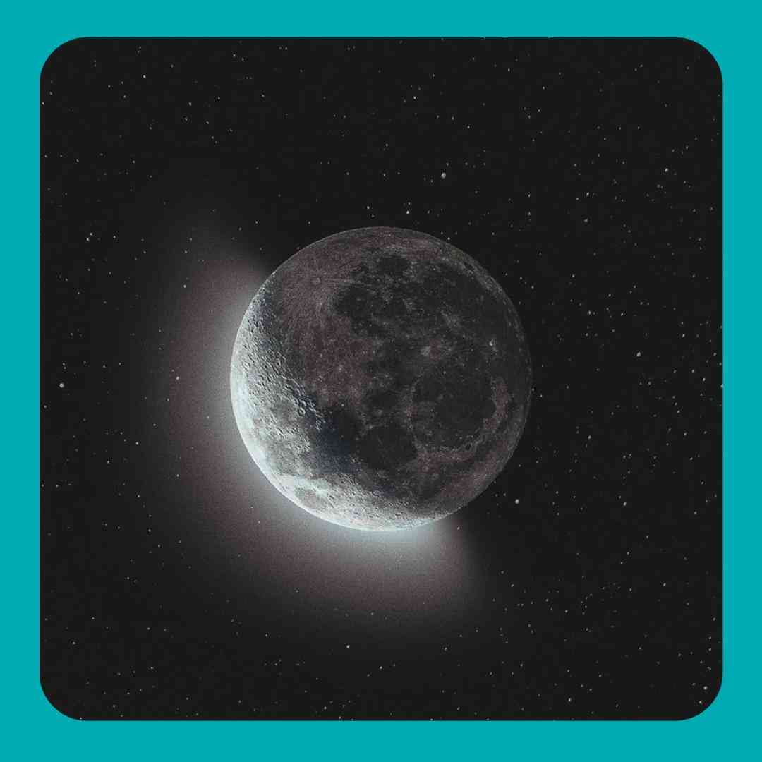 منو ماه میزنیم هنوزم حرف شبا