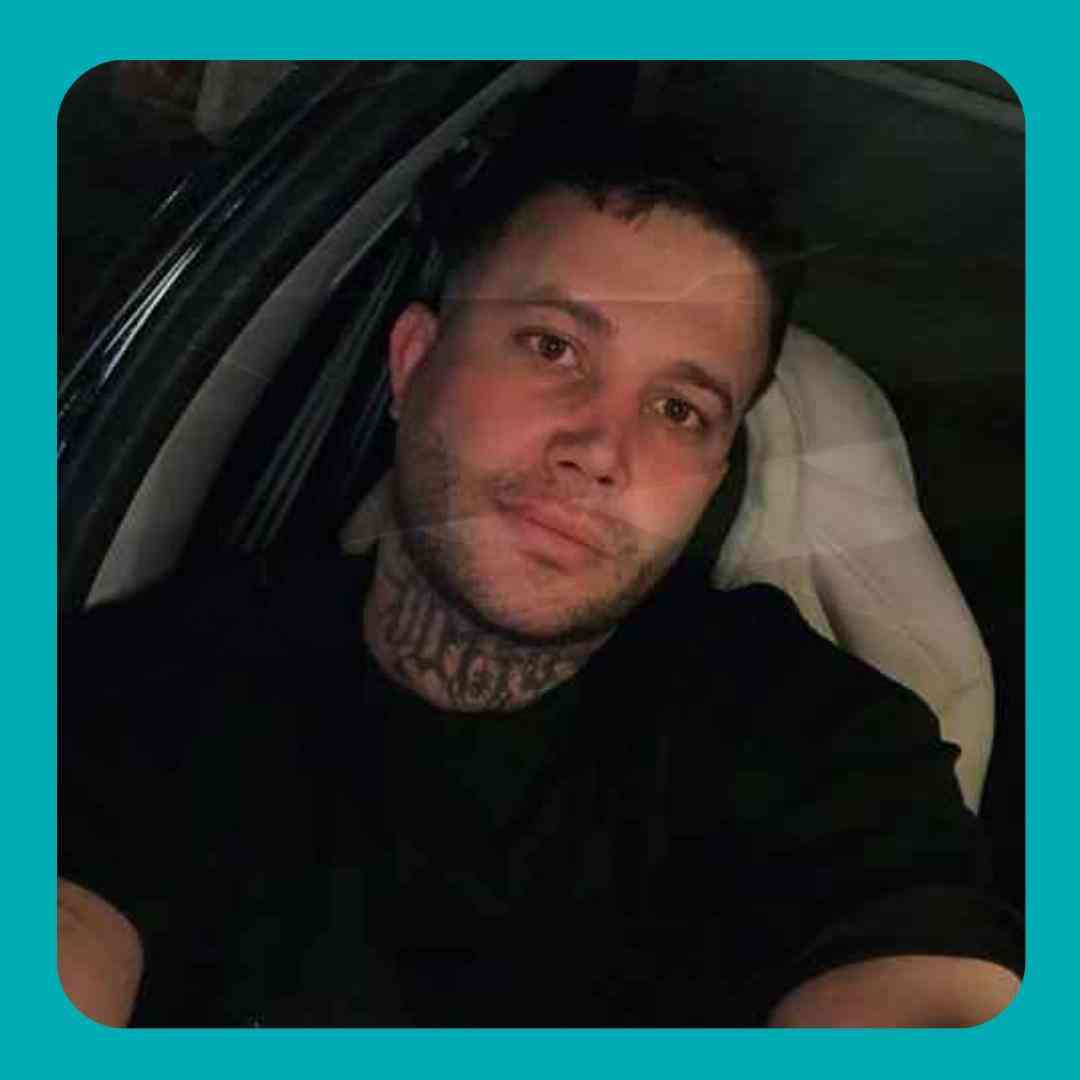 علی احمدیانی تنهایی