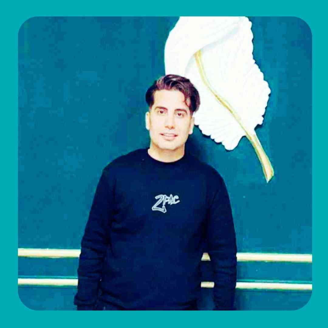 فرشاد آزادی نرو هرجا نشین با هرکس اینقد ساده نباش