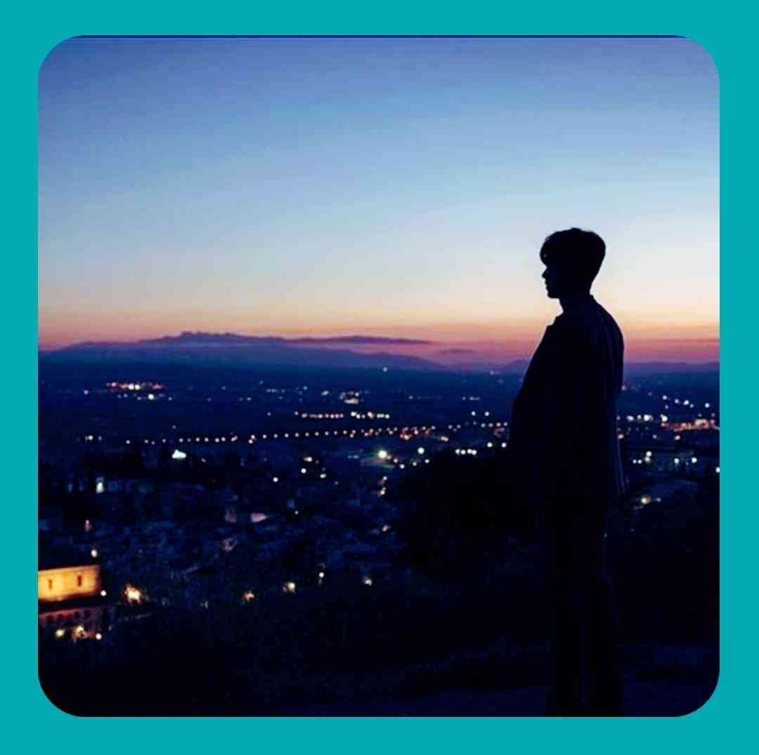 حتی توی خواب شبم تنها عشقم تو بودی تو بودی که