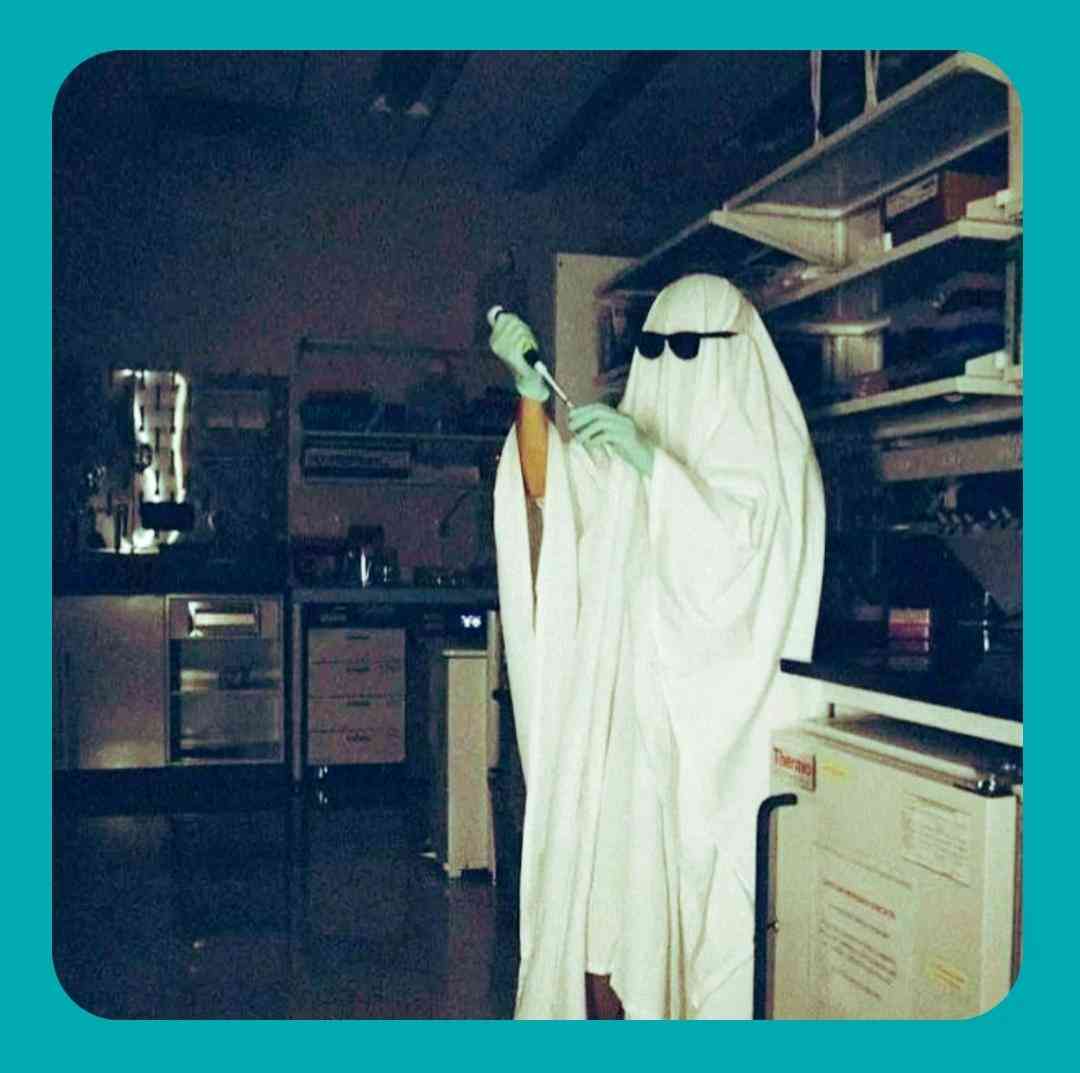 ساعتو ول کن شبمون طولانیه قصه مون خاصه مثل شبای طوفانیه