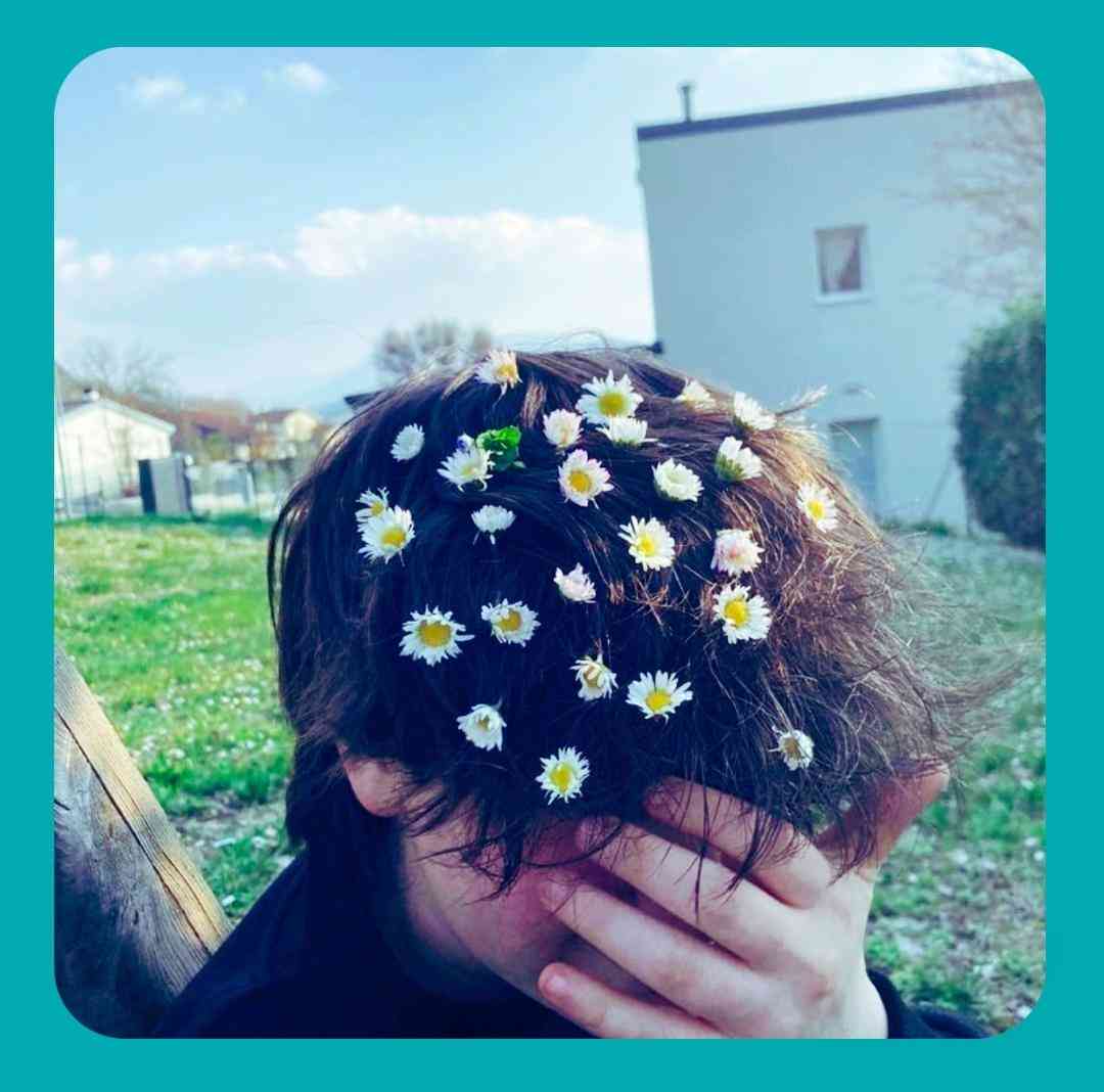 بزار رو سینم سرتو چشمای خیس و ترتو