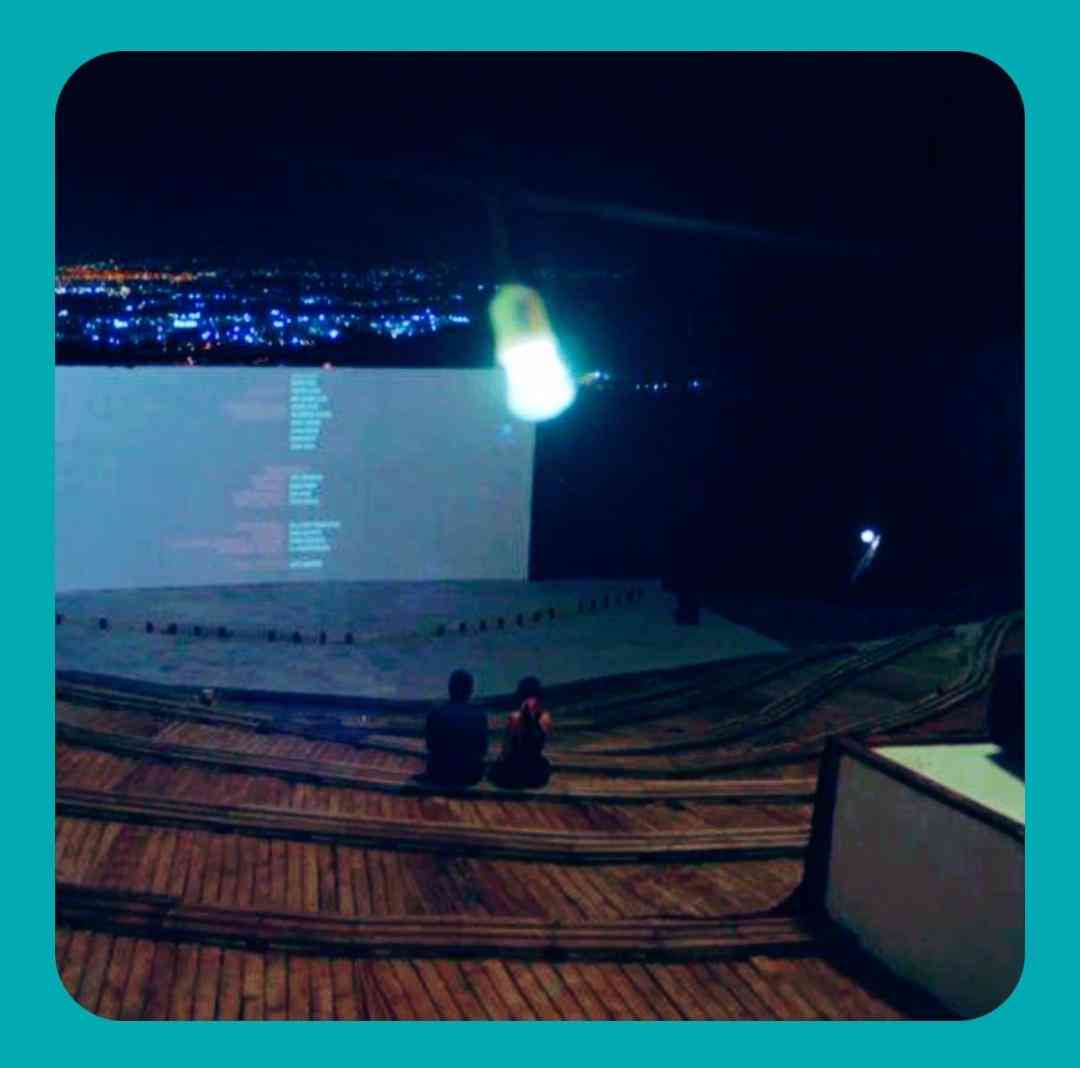 دانلود ریمیکس من دیوونه میرم بیرون ولی عاقل میرم خونه